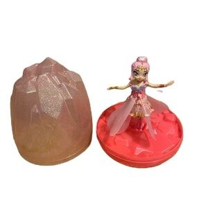 Spin Master Hatchimals Pixies Crystal Flyers Pink Magical Flying Pixie Toy